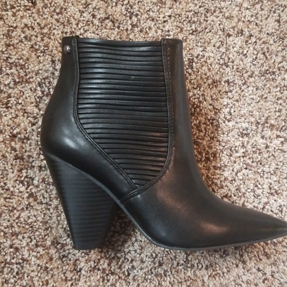 Black booties - brand new!